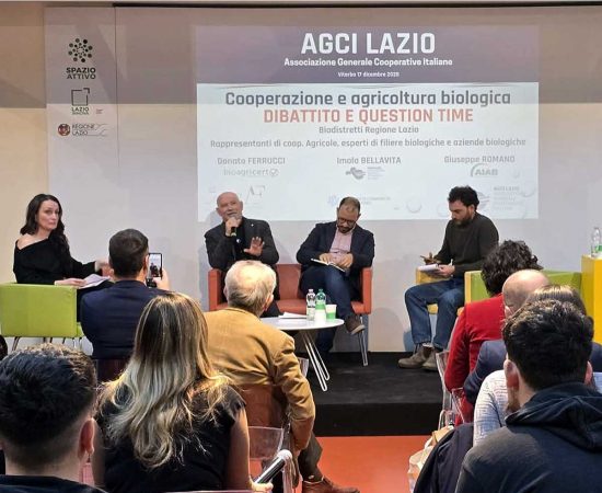 Viterbo - Il convengo di Agci Lazio "Cooperazione e Agricoltura Biologica"