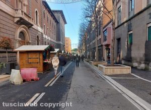 Viterbo - 26 dicembre - Mercatino a via Marconi