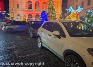 Viterbo - Sosta selvaggia a piazza del Teatro