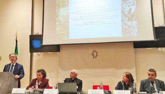 Battistoni alla presentazione di "Machines for Peace"