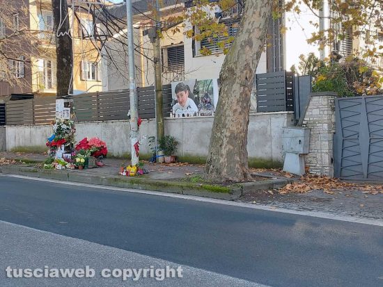 Viterbo - Viale Trieste asfaltata con quattro mesi di ritardo