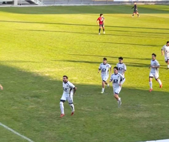 La Viterbese esulta per il gol