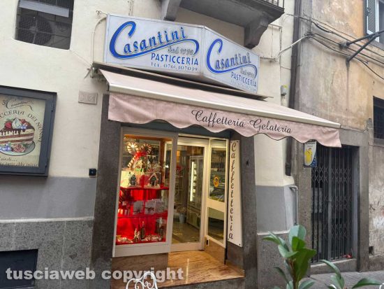 Viterbo - La pasticceria Casantini in via Cairoli