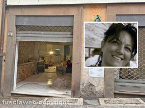 Viterbo - La nuova sede della pasticceria Casantini in via Cairoli - Nel riquadro Katia Casantini