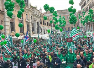 Roma - Cisl Lazio in piazza alla manifestazione "Cammino della Responsabilità"