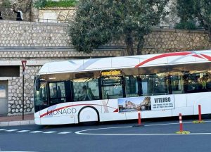Pubblicità di Viterbo sui bus a Montecarlo
