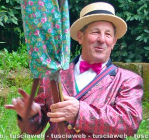 Antonio Ravoni del gruppo folkloristico "La Racchia" di Vejano