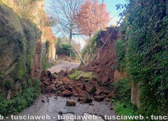 Corchiano - Frana in contrada Vallone