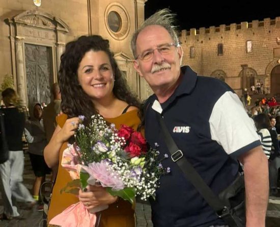 Ilio Cosimo Buffelli con la sindaca Chiara Frontini