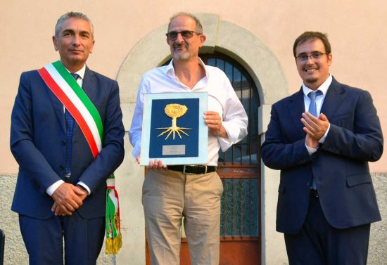Farnese - Premio letterario nazionale "La Farnia d'Oro"