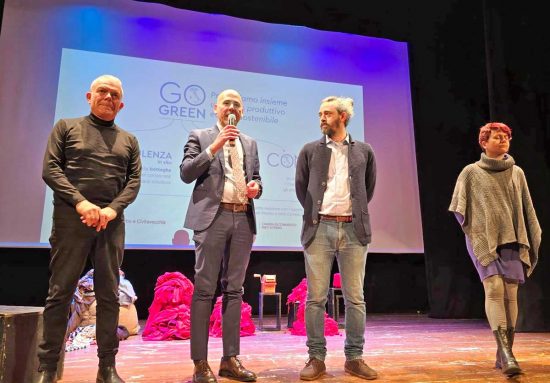 Viterbo - Go Green, la platea con Lupidi, Frontini e Gismondi