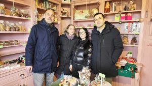 Attilio Lupidi, Mary Frau e la figlia Ginevra, Luca Fanelli