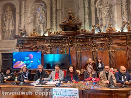 Calza più lunga del mondo - Mara Piergentili, Cecilia Pugelli, Flavio Valeri, Luciano Barozzi, Chiara Frontini, Rosanna Giliberto, Andrea De Simone e Luigi Ottavio Mechelli