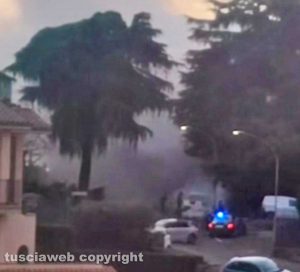 Montefiascone - Fumo da un pick-up sulla Umbro casentinese