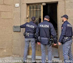 Viterbo - Nuovo sgombero a San Faustino - La polizia