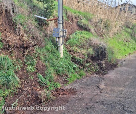 Viterbo - Frana strada Pian di Legname