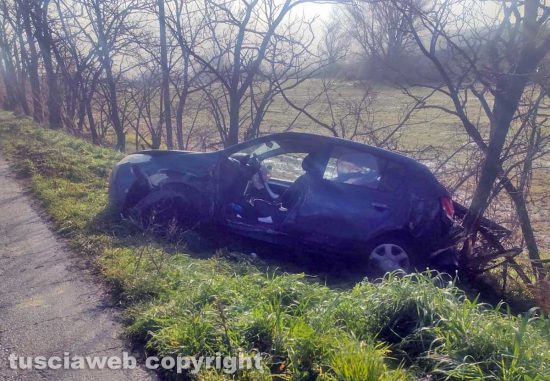 Viterbo - Incidente in strada Ombrone