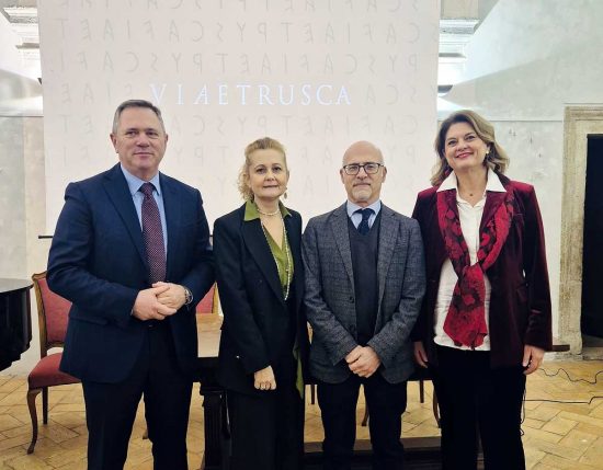 Il sindaco di Tarquinia Sposetti, la sindaca di Cerveteri Gubetti, il Destination Manager Etruskey Scala e Direttore PACT Bellelli