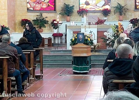 Viterbo - Il funerale di Claudio Valentini