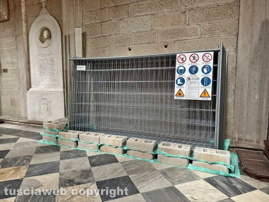 Viterbo - L'interno del duomo San Lorenzo - Al via i lavori di ristrutturazione