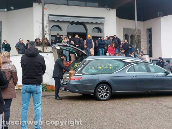 Viterbo - Il funerale di Claudio Valentini
