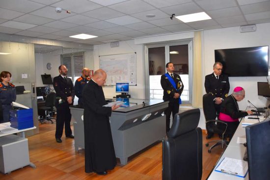 Civitavecchia - La benedizione di inizio  anno del vescovo Ruzza alla capitaneria di porto