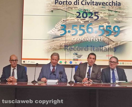 Civitavecchia - La conferenza stampa in porto