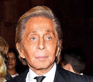Lo stilista Valentino