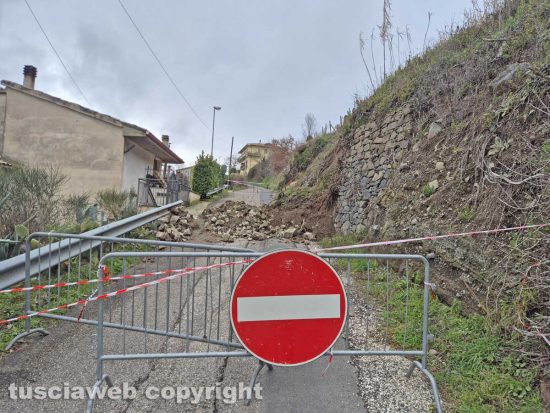 Montefiascone - La frana in via Gevi