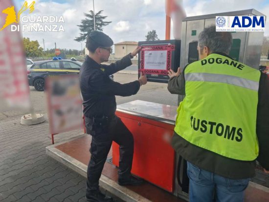 Viterbo - Chiusi quattro distributori di benzina