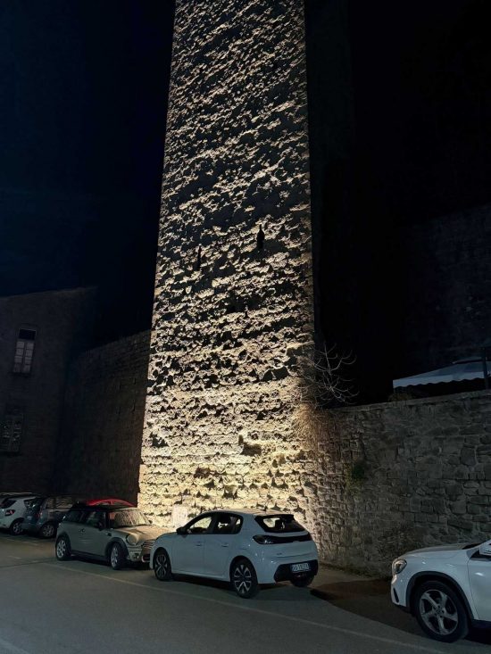 Viterbo – Fortezze - Illuminato un nuovo tratto delle mura civiche