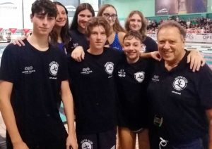 I portacolori del Nuoto Club Viterbo