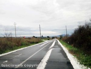 Tarquinia, sulla provinciale una abbondante grandinata