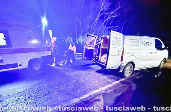 Viterbo - Scontro tra tre auto sulla Teverina 