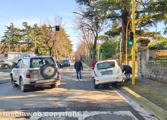 Viterbo - Tamponamento su viale Trieste