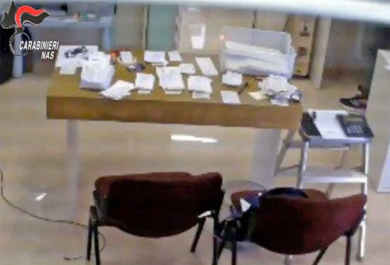 Nettuno - Arresti per peculato, circonvenzione di incapace e falso