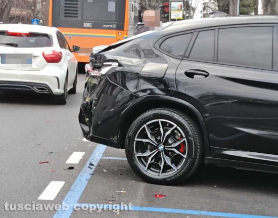 Viterbo - Incidente a viale Trento