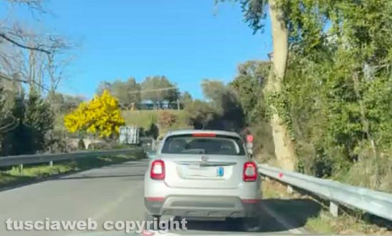 Frana sulla Cassia sud, traffico a senso unico alternato tra Viterbo e Ponte di Cetti