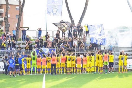 La capolista Scafatese