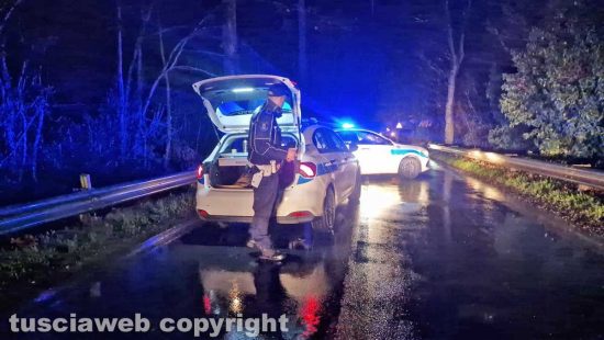 Donna investita sulla Cassia Sud - La polizia locale sul posto