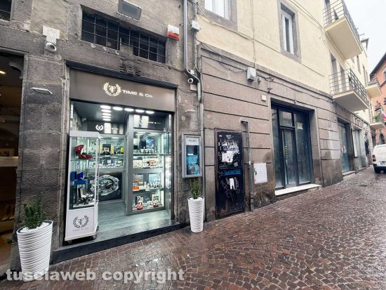 Viterbo - Via Saffi - Time & Co.