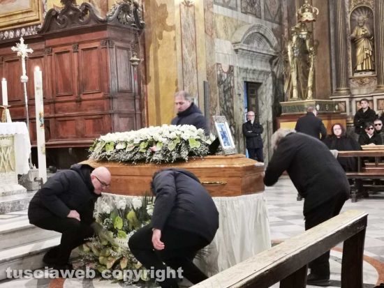 Grotte di Castro - Il funerale di Mauro Gioacchini