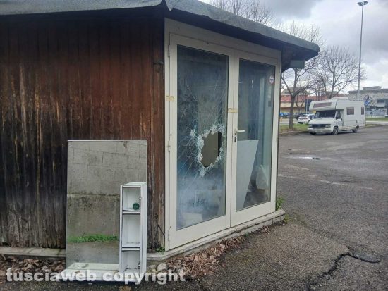 Viterbo - Degrado al cimitero di San Lazzaro
