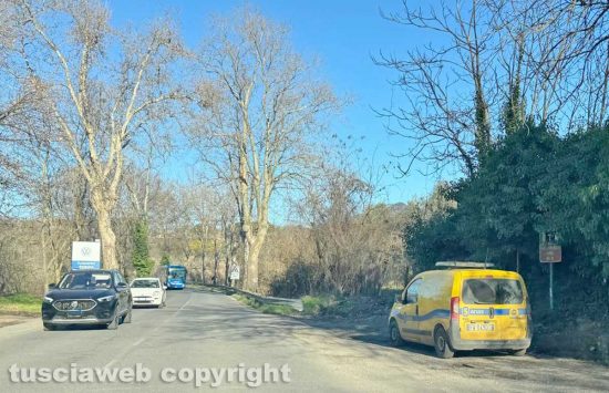 Frana sulla Cassia sud, traffico a senso unico alternato tra Viterbo e Ponte di Cetti