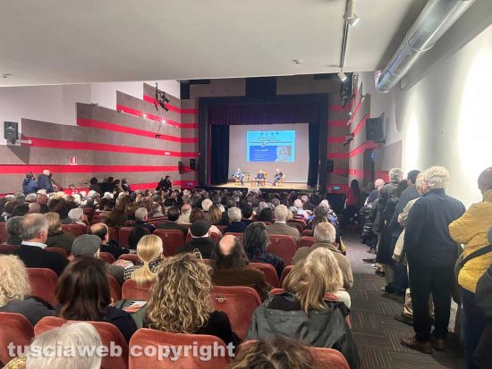 L'incontro con Pietro Grasso per dire no alla riforma costituzionale sulla giustizia