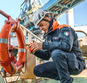 Civitavecchia - Controlli della guardia costiera