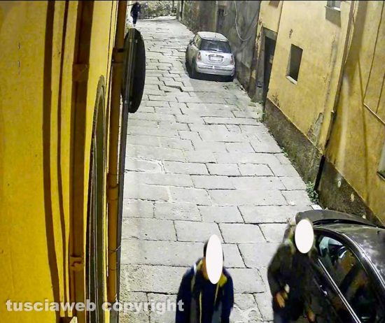 Viterbo - Scritte sataniche a San Faustino, in tre denunciati a piede libero