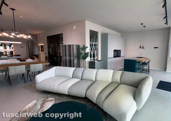 Viterbo - Ethos arredamenti apre il nuovo "Showroom casa" 