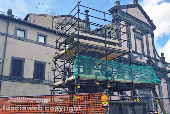 Viterbo - Il cantiere a Fontana Grande