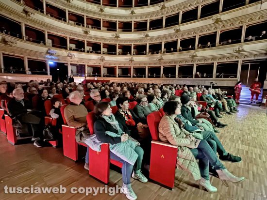 Viterbo - Danilo Rea incanta il teatro dell’Unione con il suo omaggio a Fabrizio De André